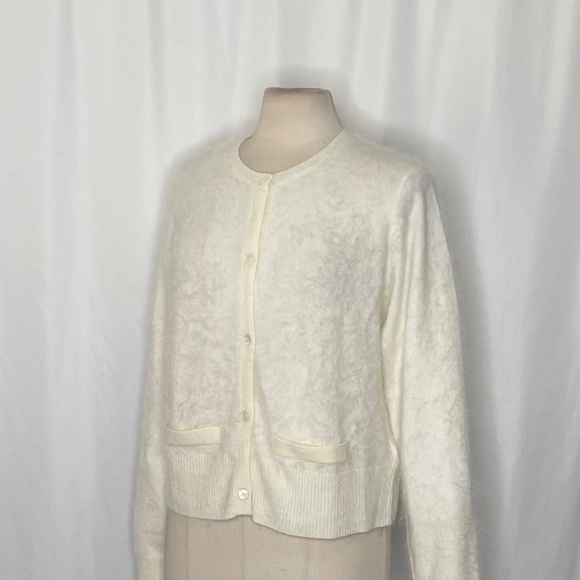 NWT!! J. CREW Brushed Cashmere Cropped Cardigan Sweater Warm Ivory X-Large - Picture 8 of 16